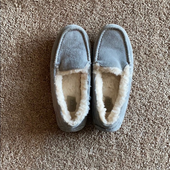 UGG Shoes - Lightly worn gray Ugg slip ons
